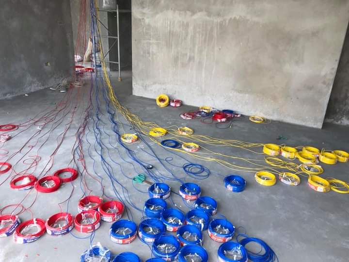 Thi công điện nước công trình