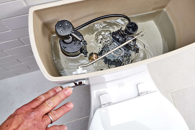 Xử lý tình trạng bồn cầu không lên nước 【Xem Video】